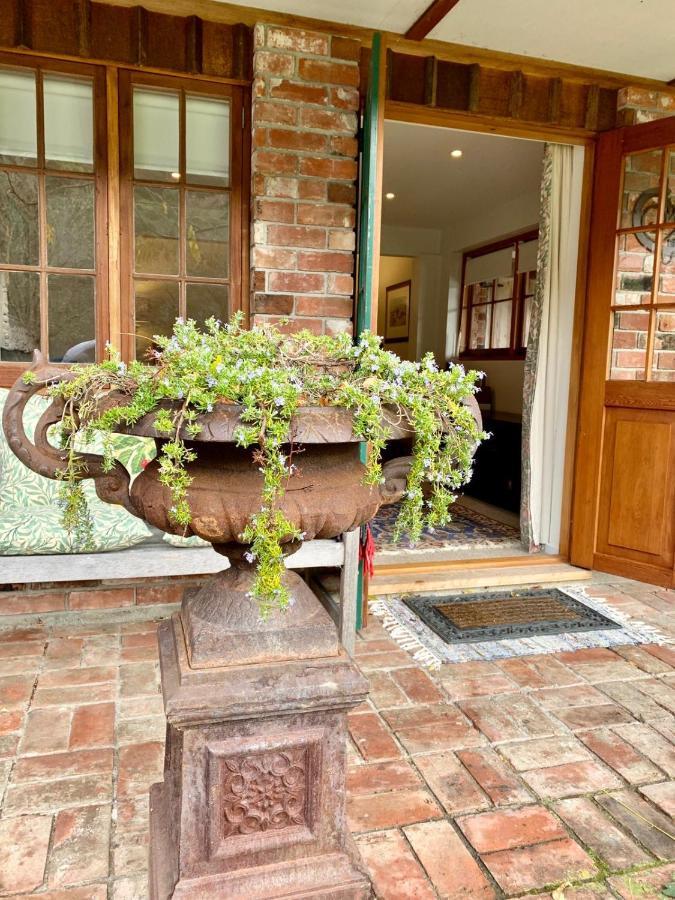 Mill Cottage - Boutique Accommodation And Garden Akaroa Zewnętrze zdjęcie
